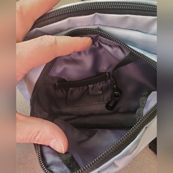 NWOT Adidas Original Sport 2.0 waist bag - Picture 5 of 7